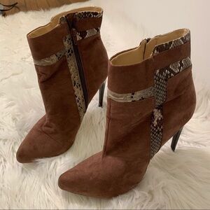 Izabella Ru Mare Pointed Toe Heeled Boots Brown